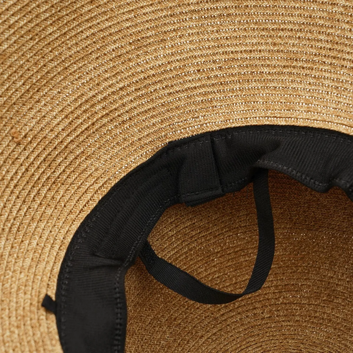 Капелюх клош з стрічкою та бантом Fortune 55-57 Бежевий з молочний TL15 