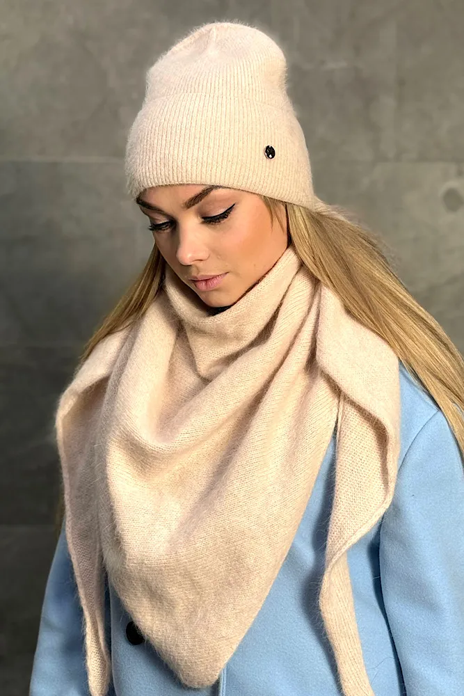Косынка бактус шарф ангоровый Margot Cascona one size Кремовый 