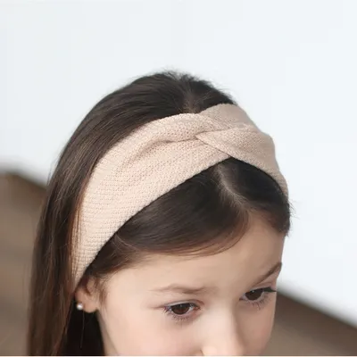 Пов’язка в’язана однотонна з перекрутом Стесі Talvi 52-54 Світло-бежевий 16255