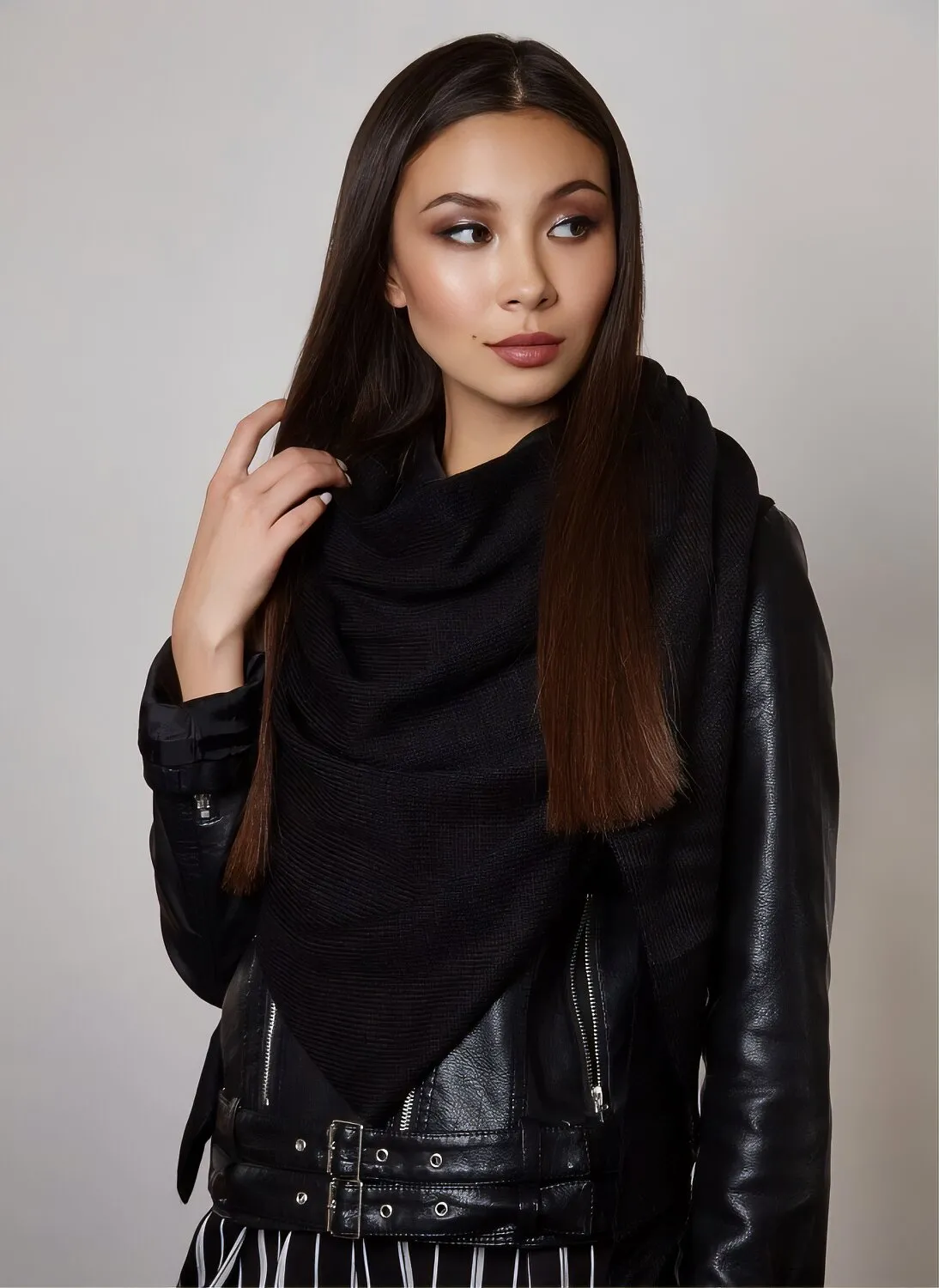 Косинка бактус шалик ангорова Nelly Cascona one size Чорний 