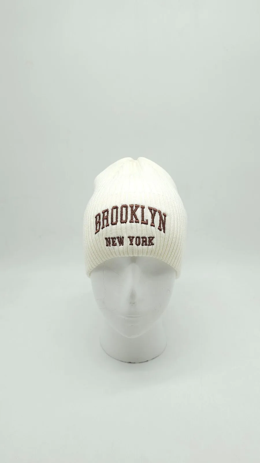 Шапка однотонная вязаная одношаровая с отворотом Brooklyn Glory Kids 50-52 Молочный 
