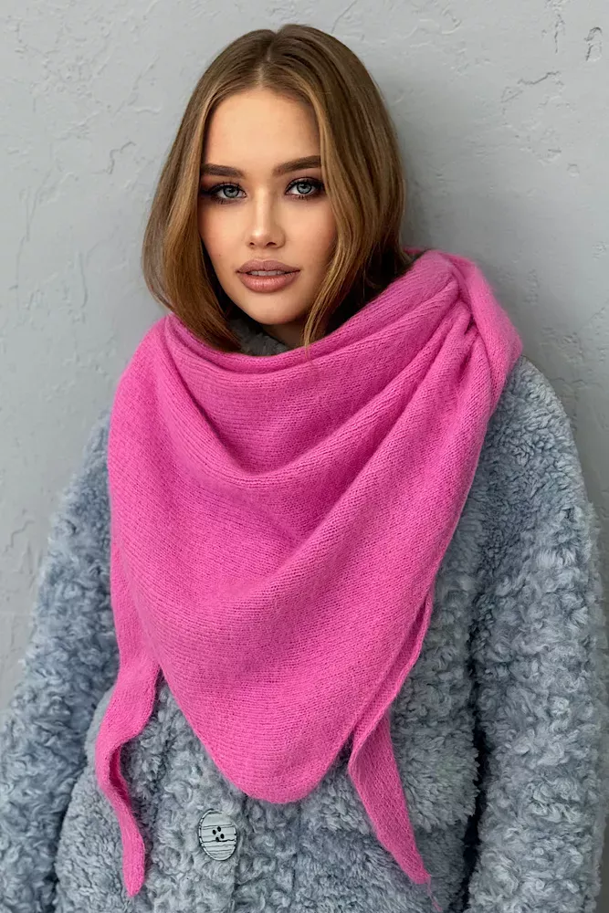 Косынка бактус шарф ангоровый Helly Cascona one size Барби 