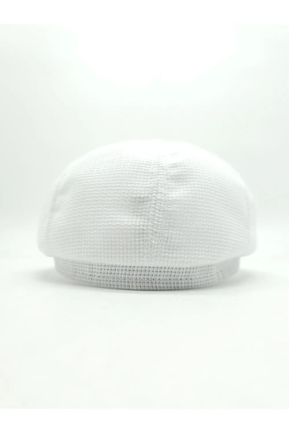 Кепка восьмиклинка хуліганка з канви на ніжці CH 55 Білий 