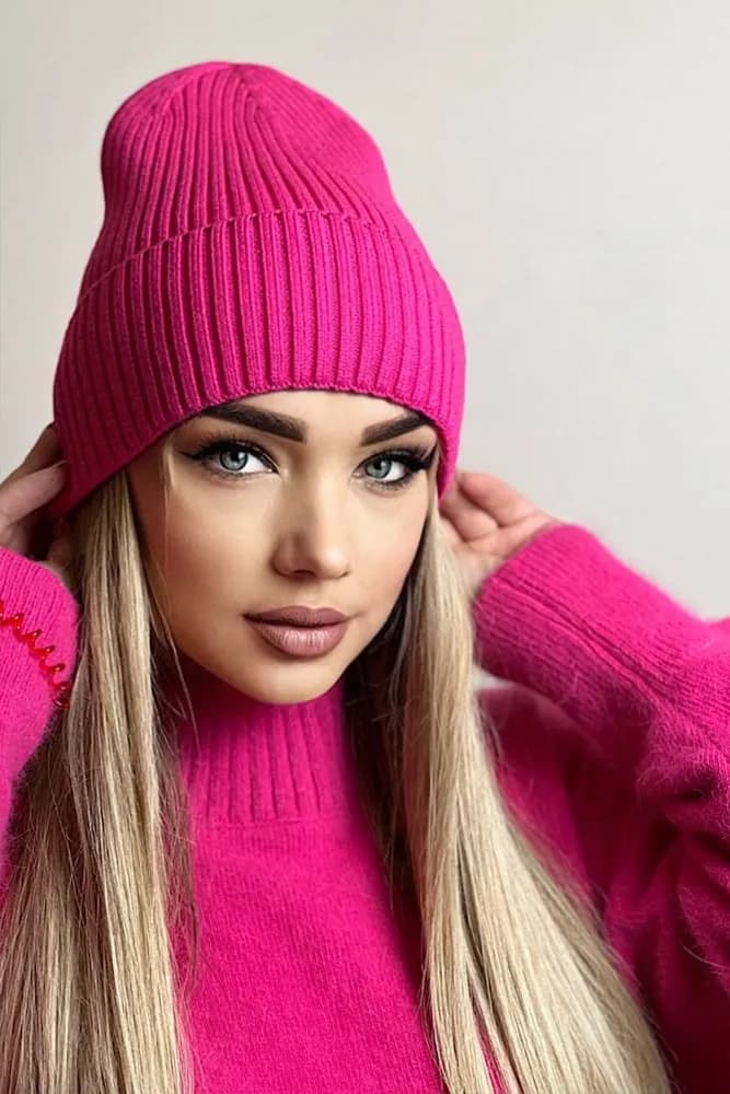 жіноча шапка