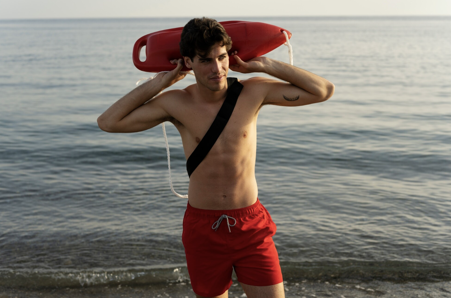 Як правильно вибрати чоловічі плавки для пляжу